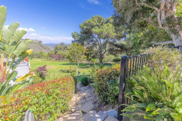 2590 Caminito Porthcawl, La Jolla, CA 92037