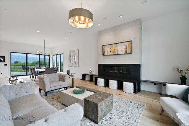 440 Riparian Way, Bozeman, MT 59718
