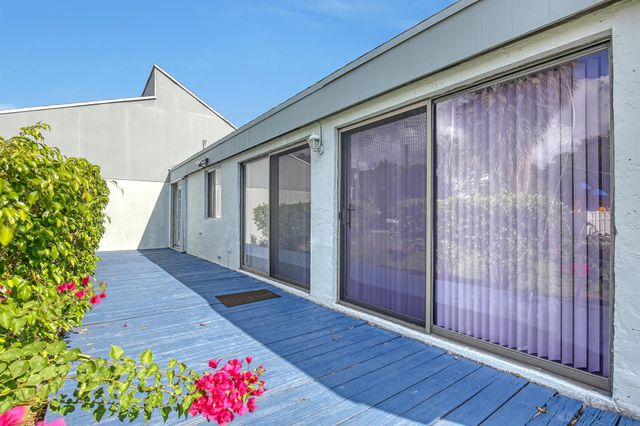 241 NW 15th Street, Boca Raton, FL 33432