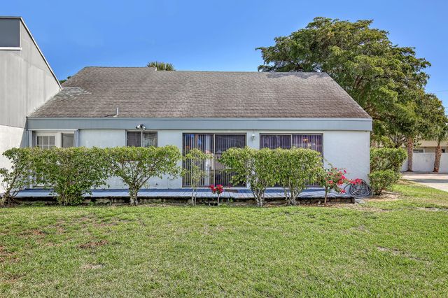 241 NW 15th Street, Boca Raton, FL 33432