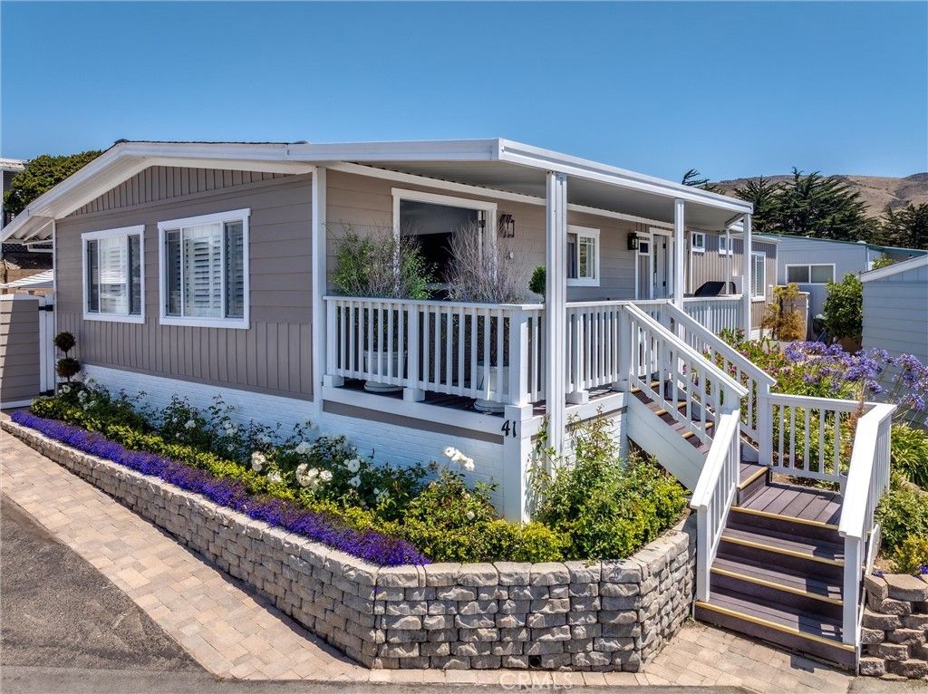 Image 1 of property listing at 1625 Cass Avenue 41, Cayucos, CA 93430
