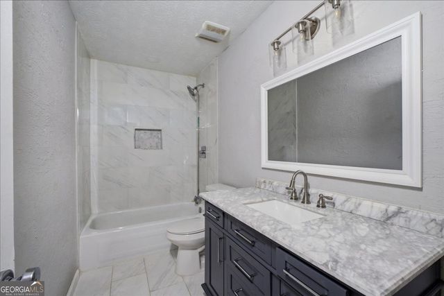 3189 Aspen Circle, Snellville, GA 30078