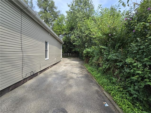 2437 E 84 Street, Cleveland, OH 44104