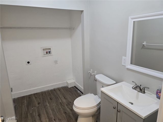 2437 E 84 Street, Cleveland, OH 44104