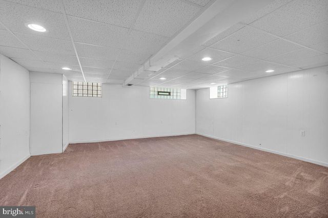 8104 LEXINGTON AVE, Philadelphia, PA 19152