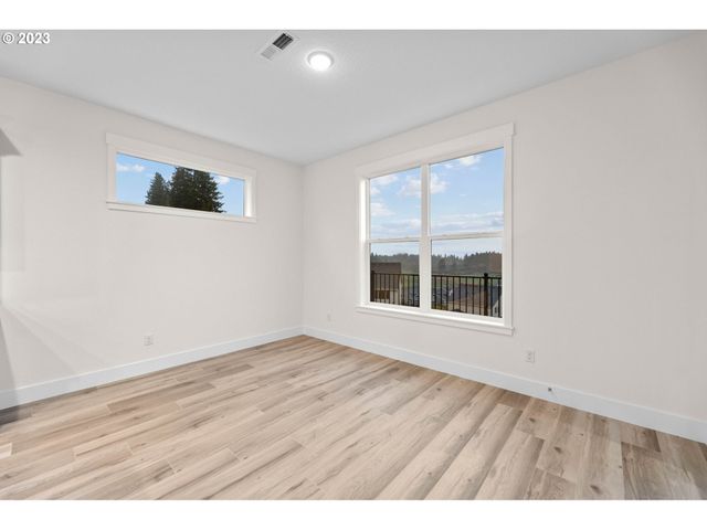 5596 N 93RD Ave LT204, Camas, WA 98607