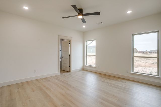 320 Rita Ridge Court, Millsap, TX 76066