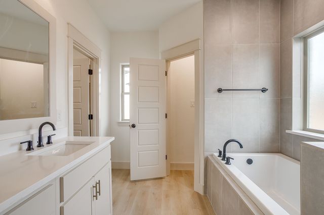 320 Rita Ridge Court, Millsap, TX 76066