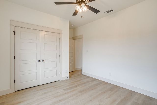 320 Rita Ridge Court, Millsap, TX 76066