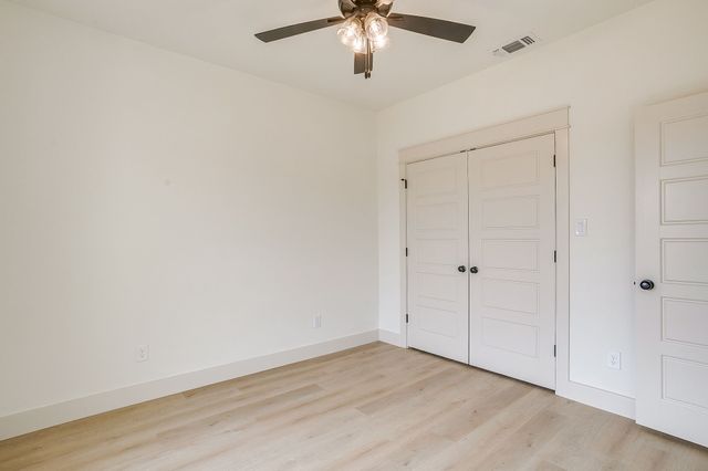 320 Rita Ridge Court, Millsap, TX 76066