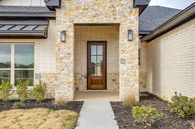 320 Rita Ridge Court, Millsap, TX 76066