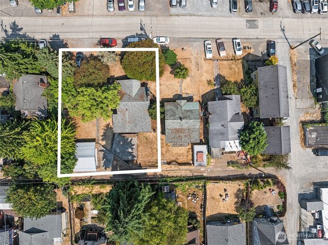 941 N 103rd Street, Seattle, WA 98133