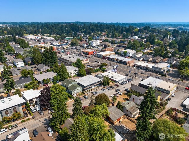 941 N 103rd Street, Seattle, WA 98133