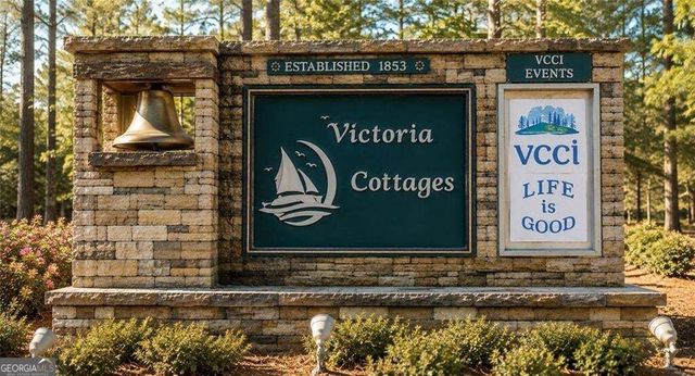 935 Pine Circle, Woodstock, GA 30189