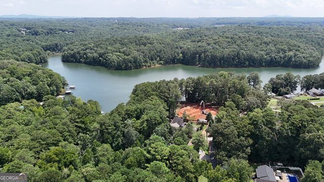 935 Pine Circle, Woodstock, GA 30189