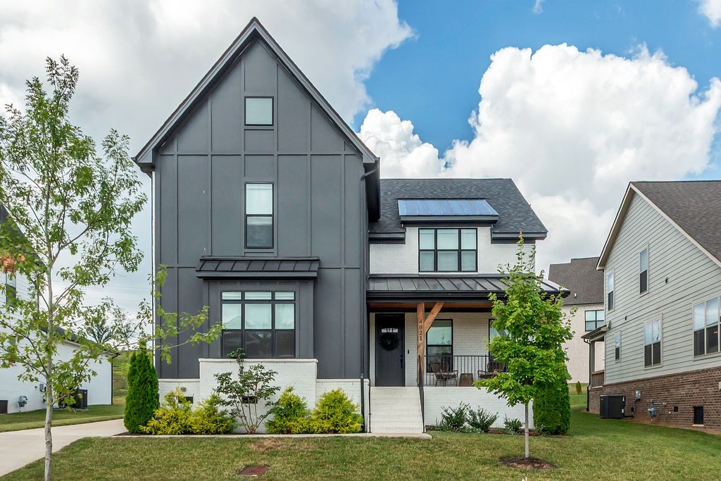 4021 Lioncrest Ln, Thompsons Station, TN 37179