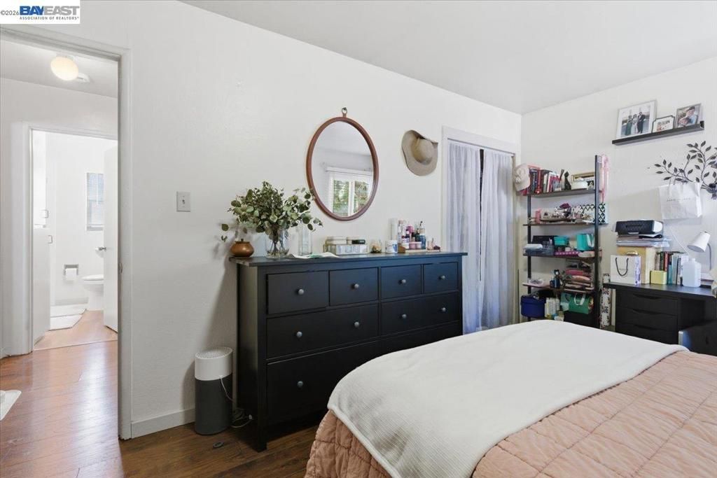 Image 21 of property listing at 882 W Tennyson Rd, Hayward, CA 94544
