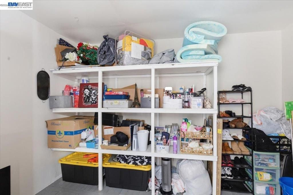 Image 22 of property listing at 882 W Tennyson Rd, Hayward, CA 94544