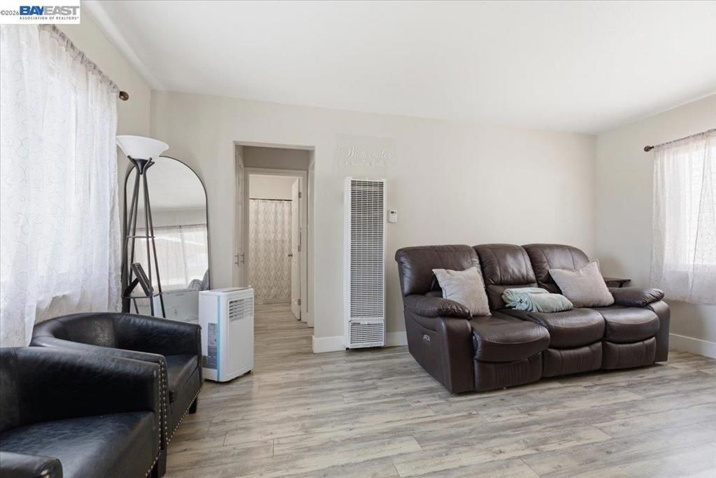 Image 36 of property listing at 882 W Tennyson Rd, Hayward, CA 94544