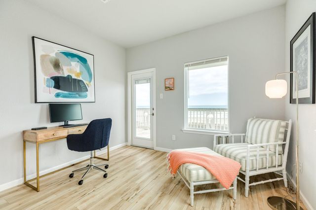 2938 Bluewater Highway, Surfside Beach, TX 77541