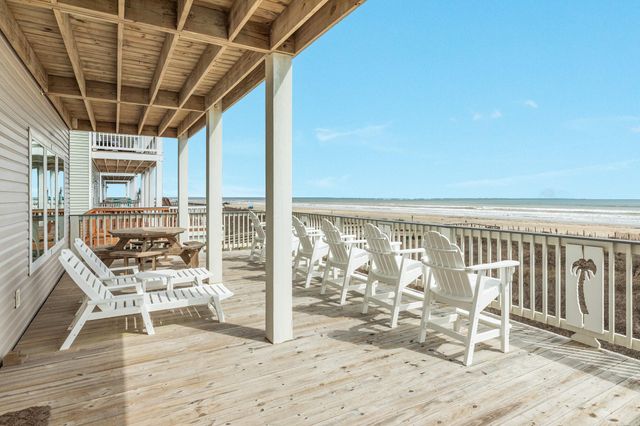 2938 Bluewater Highway, Surfside Beach, TX 77541