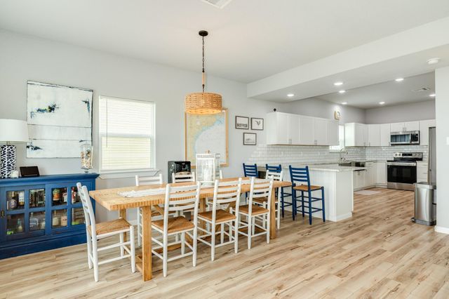 2938 Bluewater Highway, Surfside Beach, TX 77541