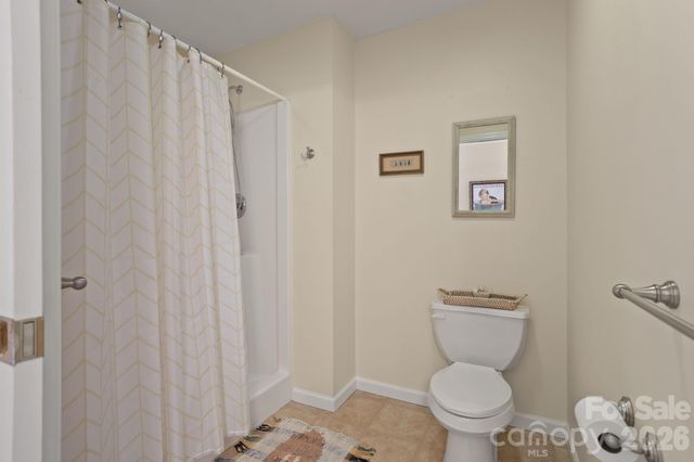 367 Crescent Street, Saluda, NC 28773