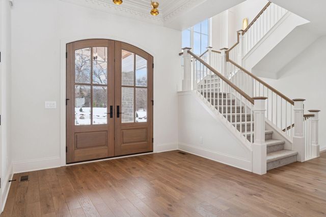 285 North Shore Dr, Minnetrista, MN 55364