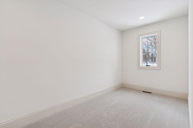 285 North Shore Dr, Minnetrista, MN 55364