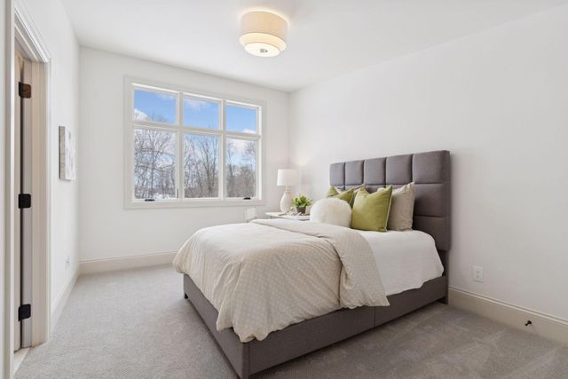 285 North Shore Dr, Minnetrista, MN 55364