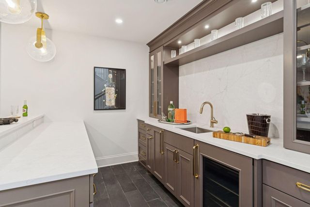 285 North Shore Dr, Minnetrista, MN 55364