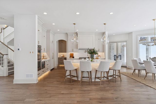 285 North Shore Dr, Minnetrista, MN 55364