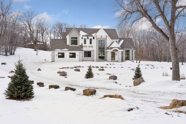 285 North Shore Dr, Minnetrista, MN 55364