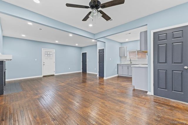 3450 Edison Street, Detroit, MI 48206