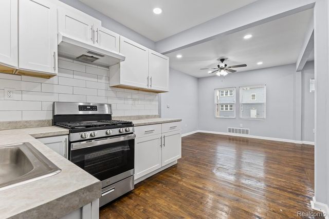 3450 Edison Street, Detroit, MI 48206