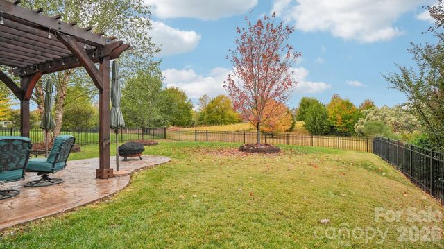 17319 Silas Place Drive, Davidson, NC 28036