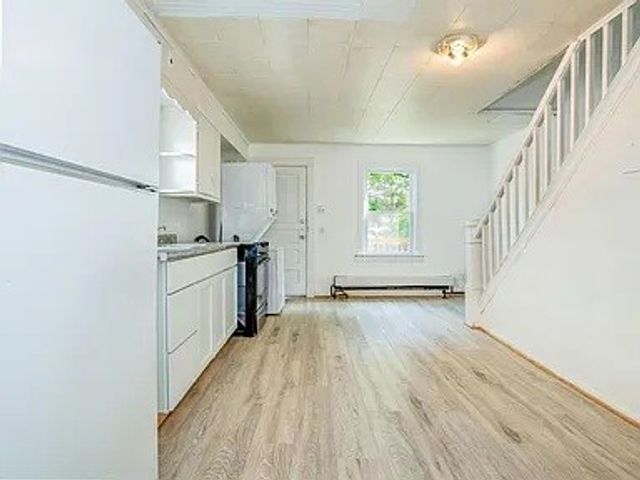 208-210 1st Ave, Aliquippa, PA 15001