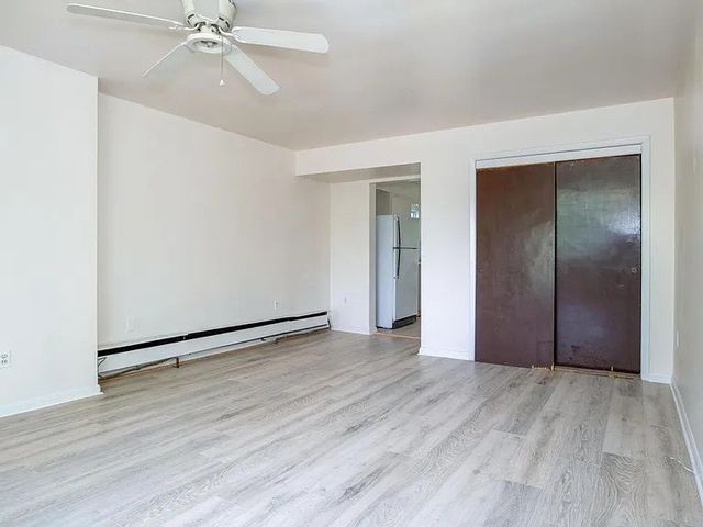 208-210 1st Ave, Aliquippa, PA 15001