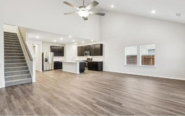 163 Pendleton DR, Kyle, TX 78640