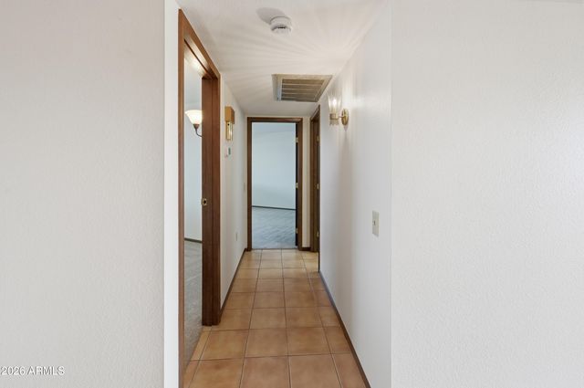 13849 N THUNDERBIRD Boulevard, Sun City, AZ 85351