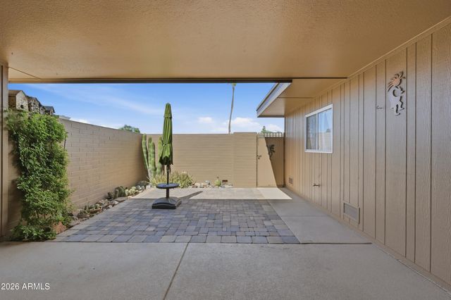 13849 N THUNDERBIRD Boulevard, Sun City, AZ 85351