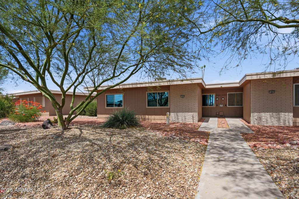 13849 N THUNDERBIRD Boulevard, Sun City, AZ 85351