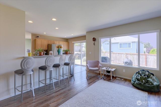 6109 Perry Avenue SE, Auburn, WA 98092