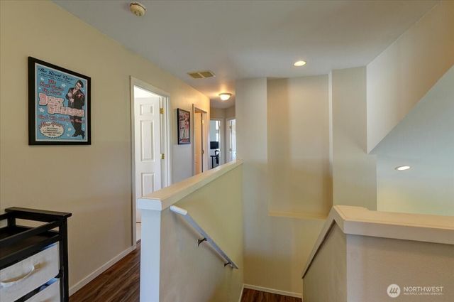 6109 Perry Avenue SE, Auburn, WA 98092