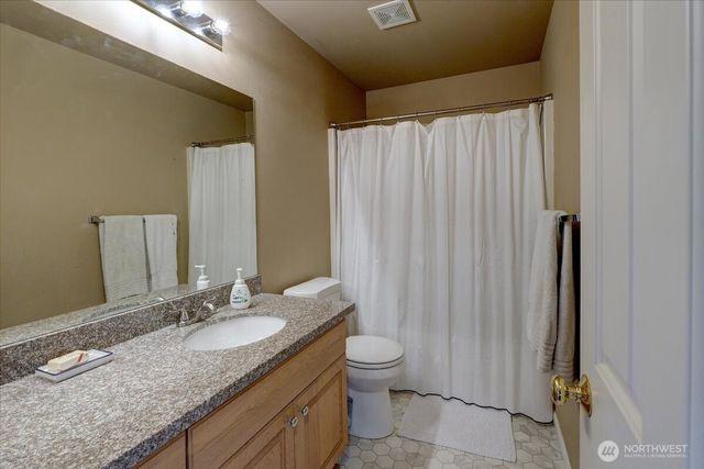 6109 Perry Avenue SE, Auburn, WA 98092