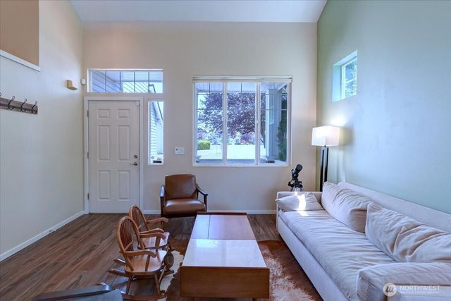 6109 Perry Avenue SE, Auburn, WA 98092