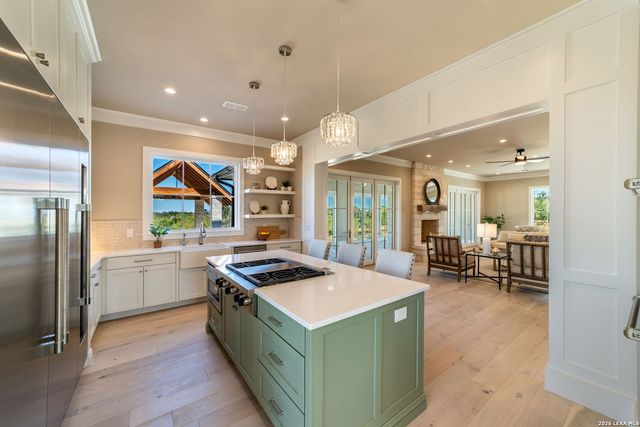 324 Klenin Place, Fredericksburg, TX 78624