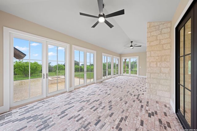324 Klenin Place, Fredericksburg, TX 78624