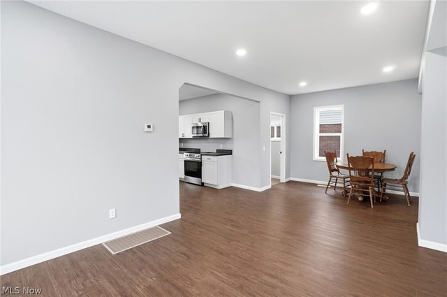 900 S Seneca Avenue, Alliance, OH 44601