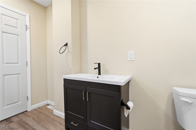 900 S Seneca Avenue, Alliance, OH 44601